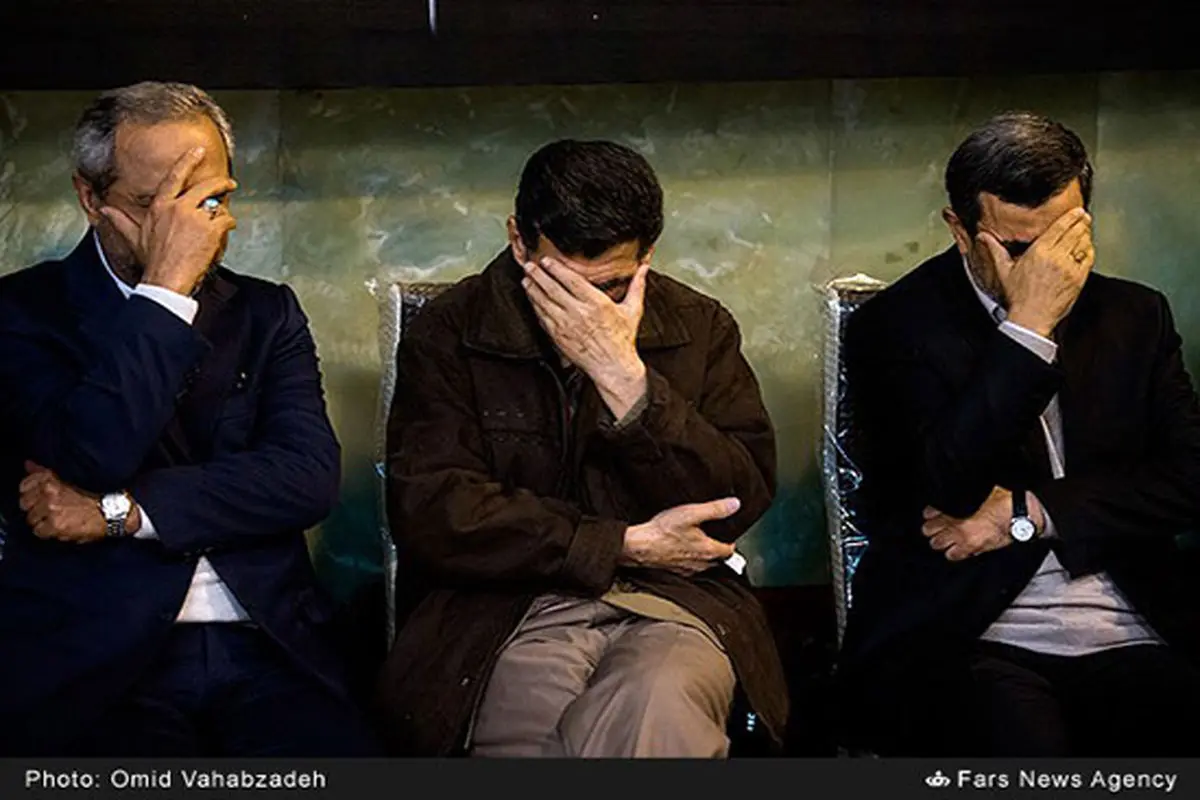 عکس: اندوه احمدی‌نژاد و نهاوندیان در مراسم ختم سرلشکر سلیمی