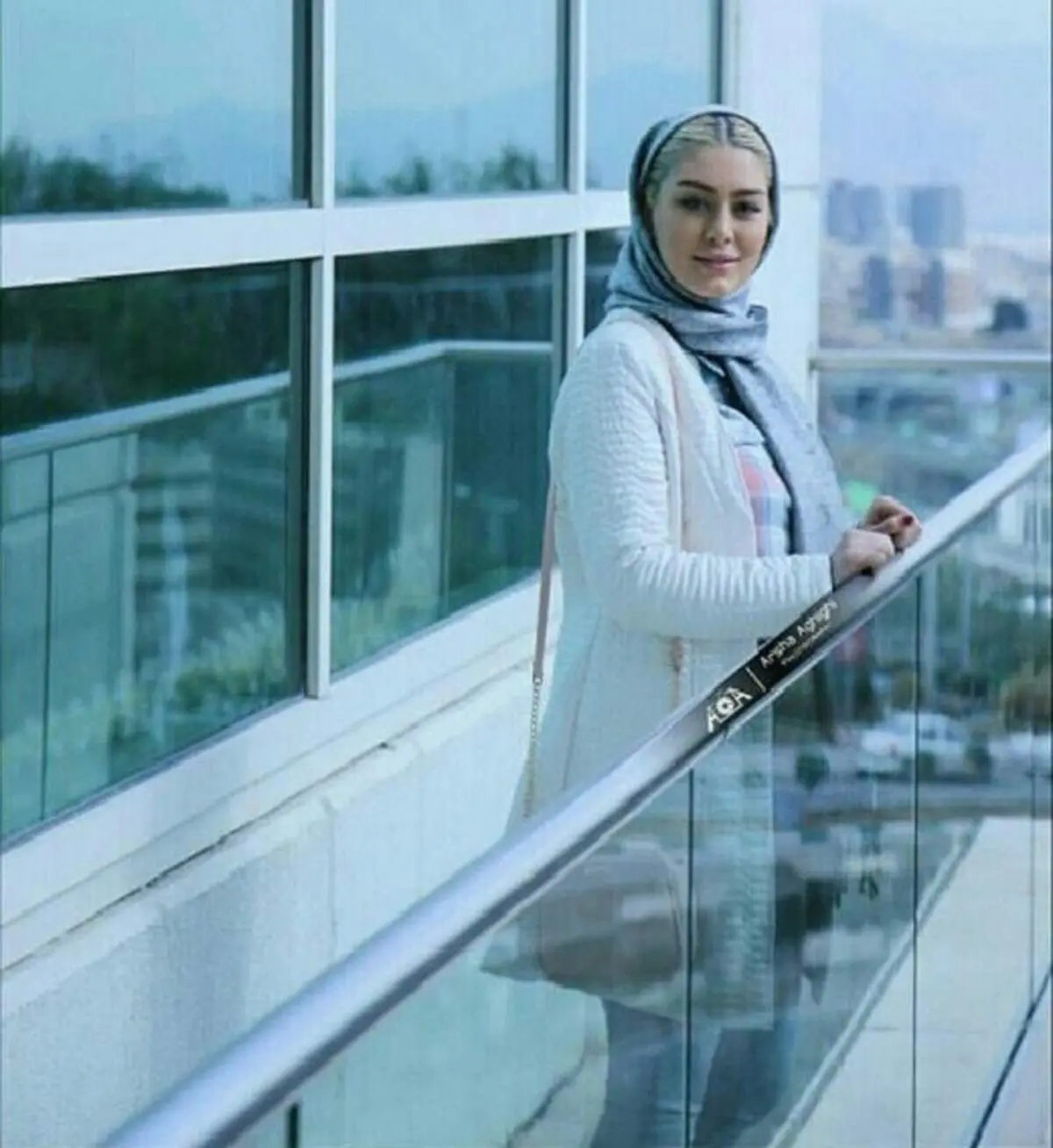 سحر قریشی قبل از نشست «آبنبات چوبی»+عکس