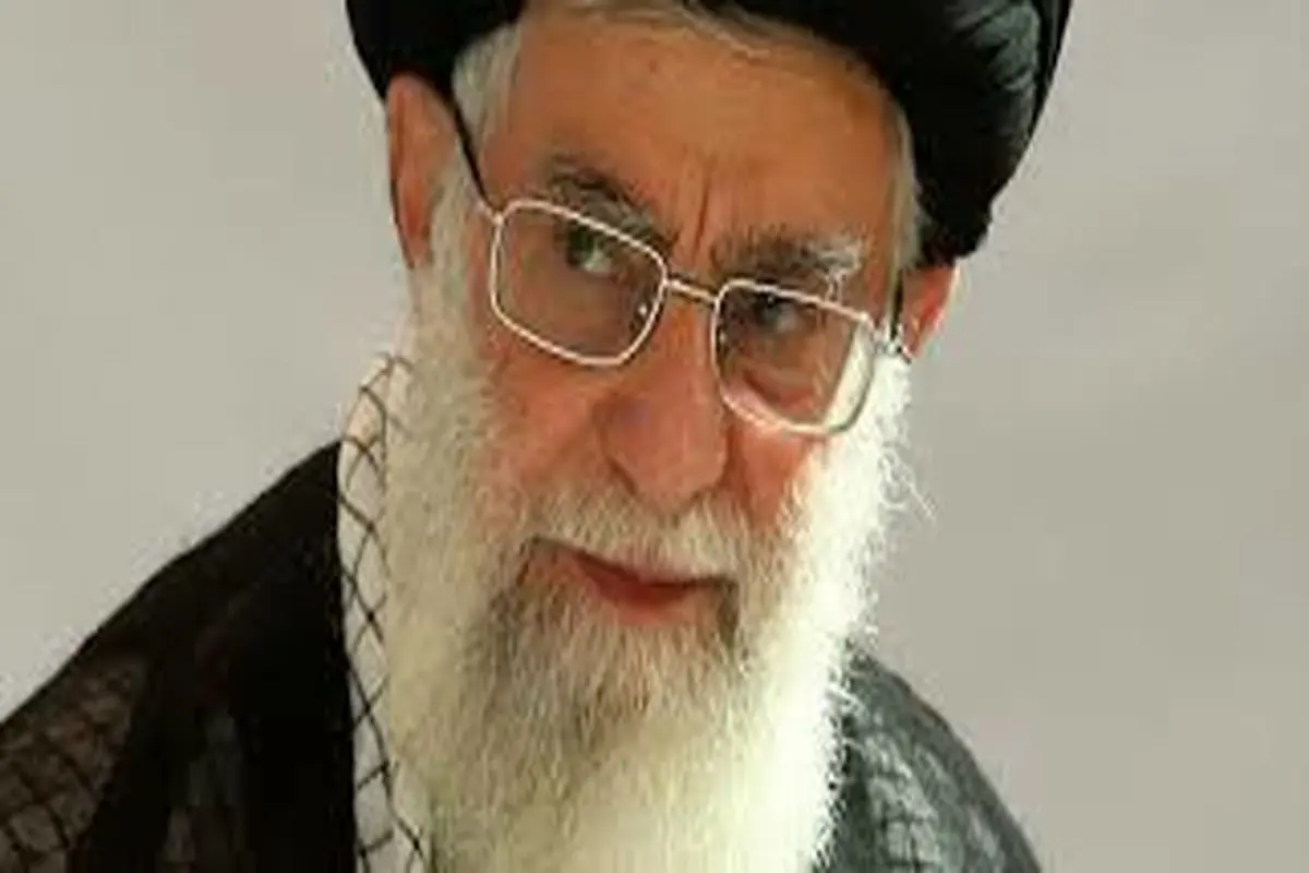رهبرمعظم انقلاب:اگر جمهوری اسلامی را نصرت دهید آن وقت خدا شما را نصرت می‌کند