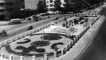 عکس: میدان فردوسی، 70 سال قبل
