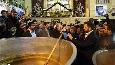 عکس/ علی لاریجانی در مراسم سمنوپزی