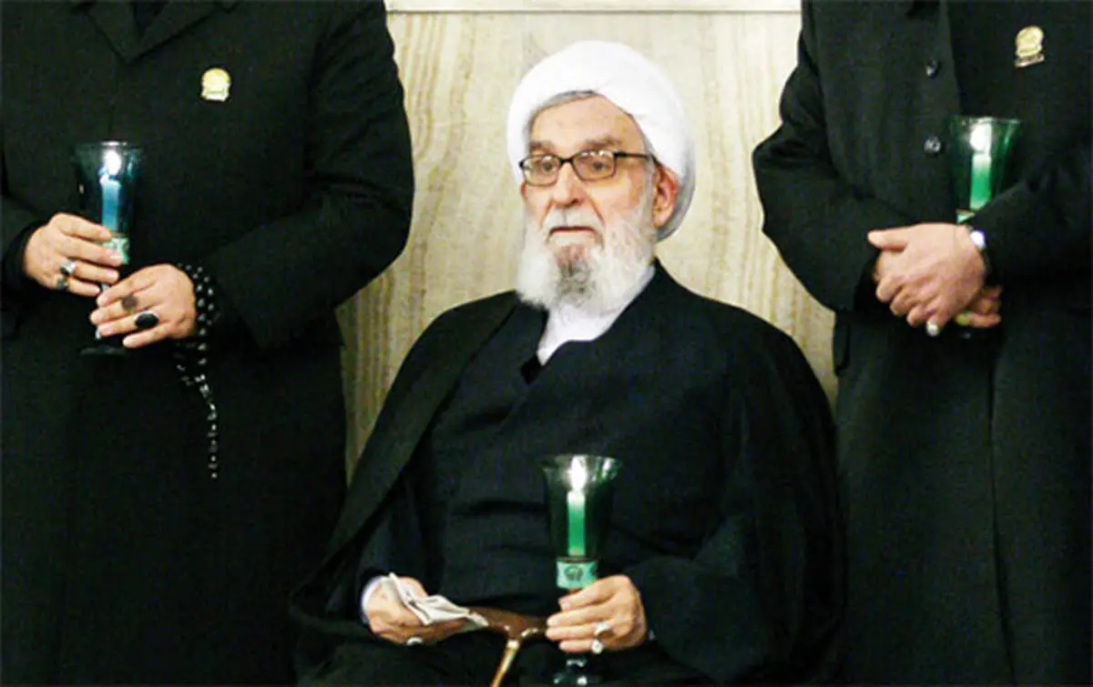 كار «نيمهتمام» آيتالله