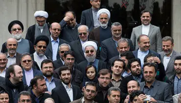 عکس/ سلفی با هیات دولت