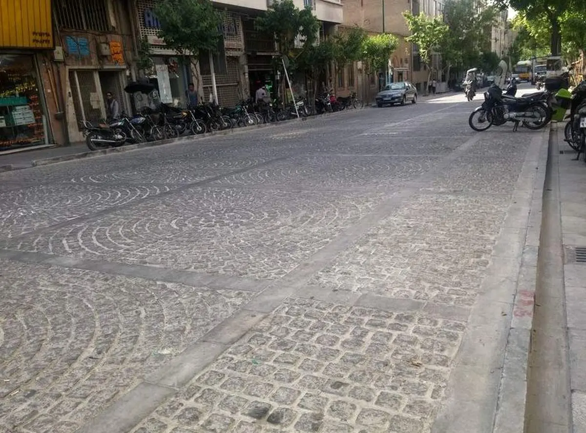 راز سنگفرش‌های پهلوی در خیابان سی‌تیر!