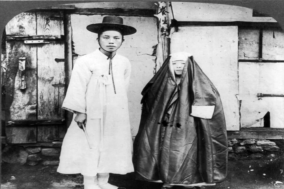 عکس: زن و شوهر جوان کره ای درسال ۱۹۰۴