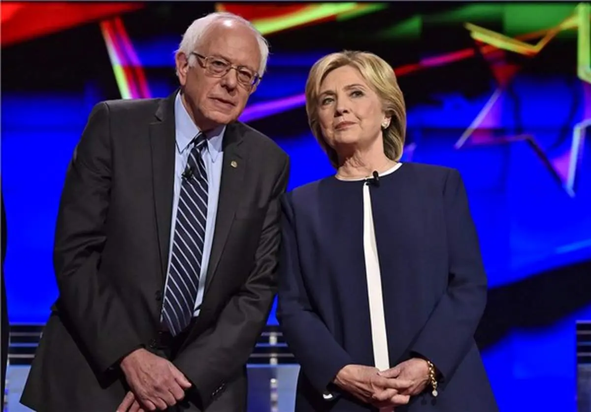 کلینتون به دنبال صلح با سندرز