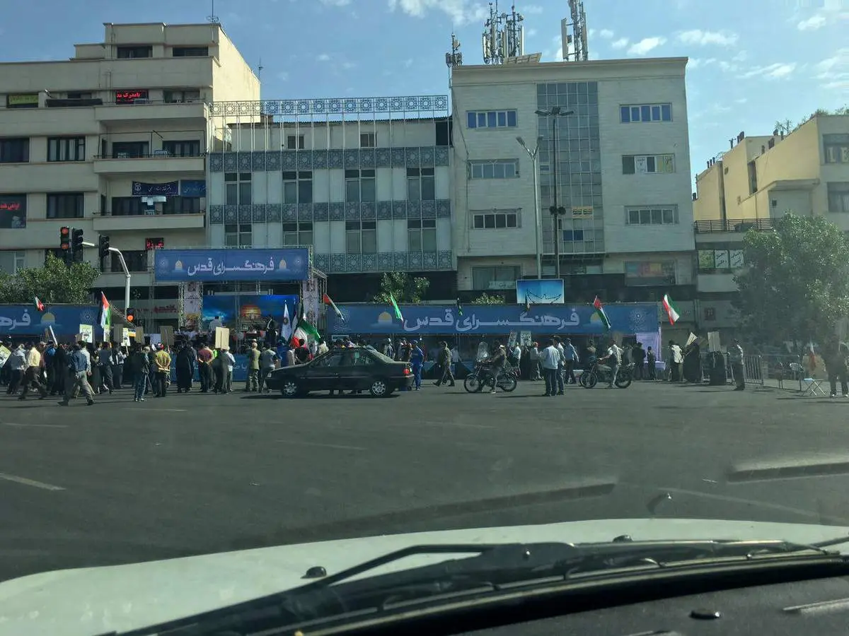حال و هوای میدان انقلاب قبل از آغاز راهپیمایی+عکس