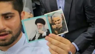عکس:در حاشیه افطار دانشجویان با رهبری