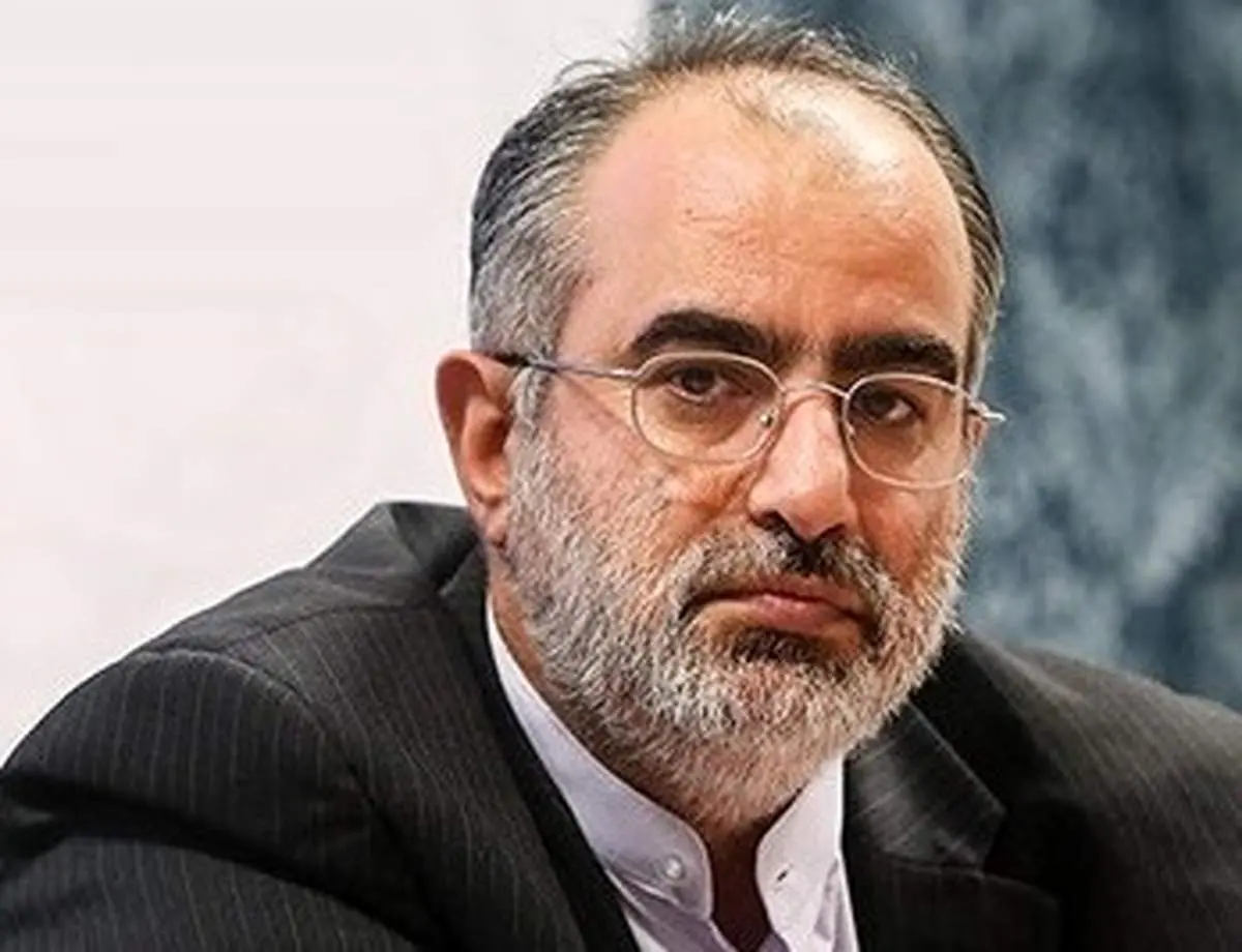 "حسام‌الدین آشنا" در بیمارستان بستری شد