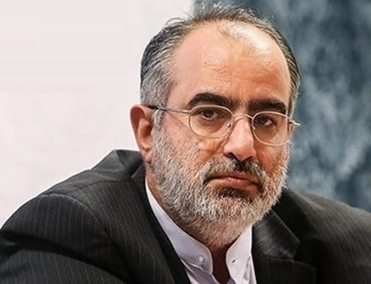 "حسام‌الدین آشنا" در بیمارستان بستری شد