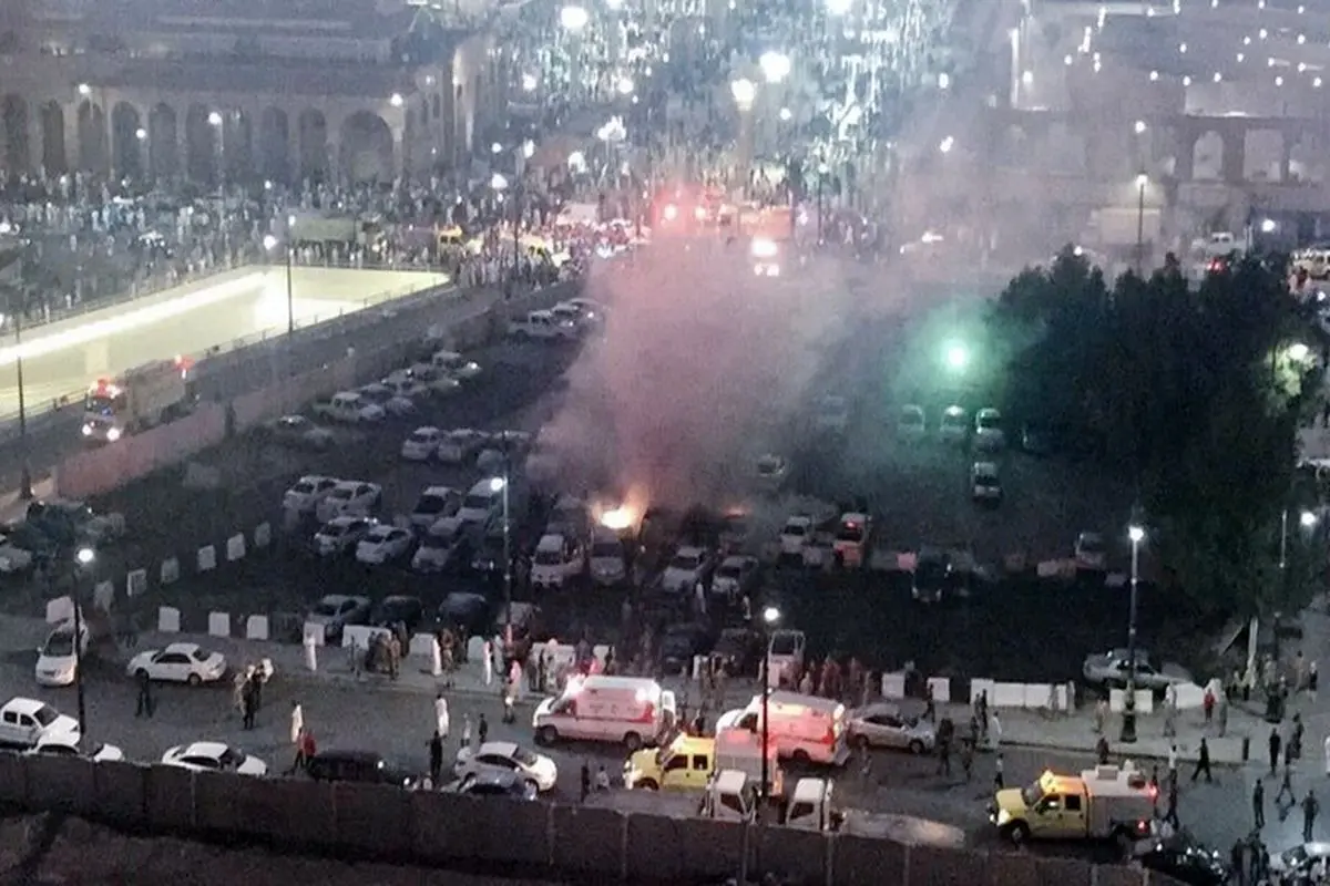 انفجار یک خودروی بمب‌گذاری شده در نزدیکی مسجد النبی+ عکس