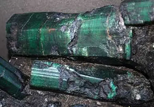 شناخت خواص زمرد؛ گوهر سبز و کمیاب