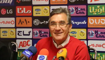 پاسخ سرمربی پرسپولیس به خبرنگار پارسینه