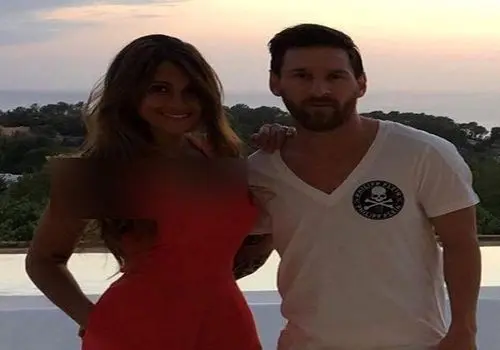 رفتار عجیب همسر مسی سوژه شد: این طرفدار او اجازه ورود به استادیوم هم ندارد!