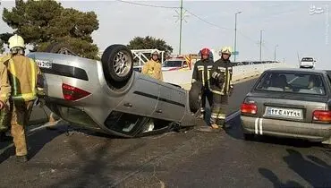 واژگونی خودرو مگان در شهر ری