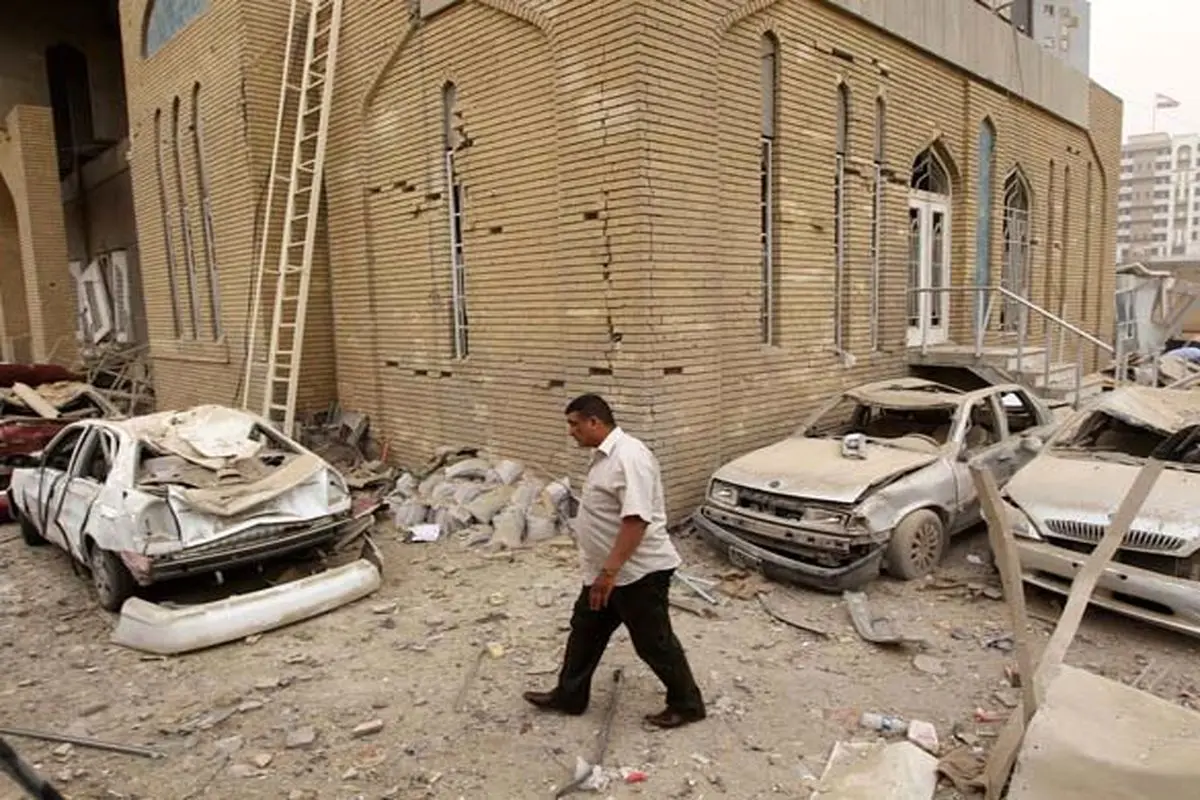 عکس:سفارت ایران در بغداد پس از انفجار