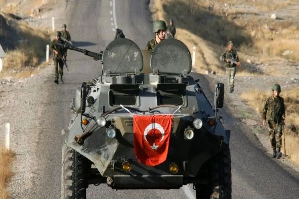 حمله دوجانبه ترکیه به کُردها و داعش