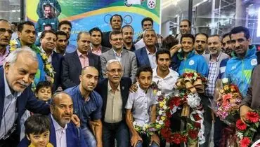بازگشت داوران پس از افتخارآفرینی در المپیک+ عکس