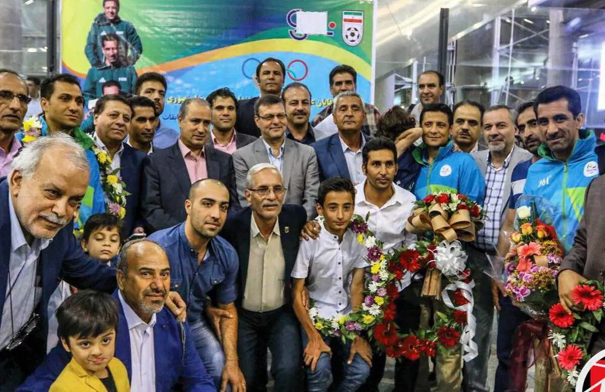 بازگشت داوران پس از افتخارآفرینی در المپیک+ عکس
