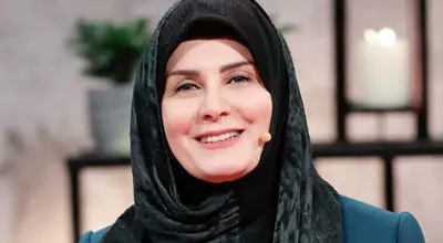 دیدار بهمن دان و گیتی خامنه در رادیو جوان؛ ثبت یک قاب خاطره‌انگیز پس از ضبط برنامه+عکس