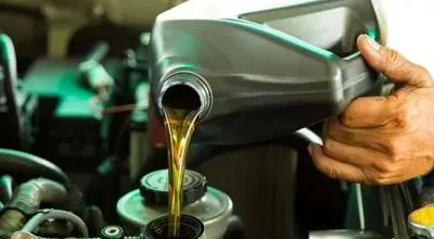 افزایش قیمت روغن موتور در بازار؛ جزئیات و پیش‌بینی‌ها