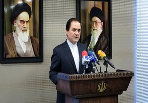 انتخاب‌های متفاوت در اکران «گوزن‌های اتوبان»: الناز شاکردوست با استایلی «آشنا» و صدف اسپهبدی با نقش‌های «اسلیمی» آمدند!