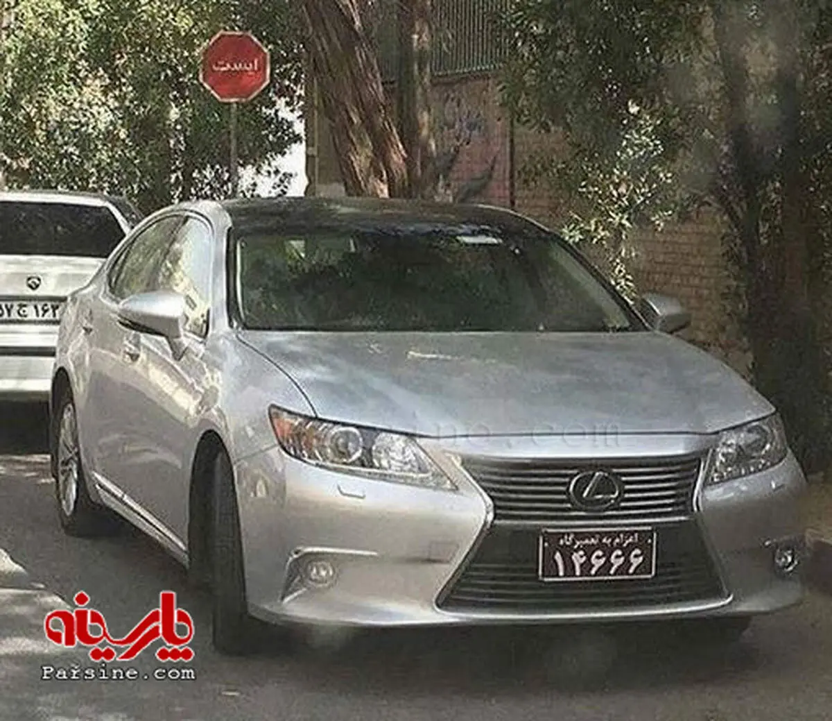 آبروی خودرو "لکسوس" در ایران رفت!