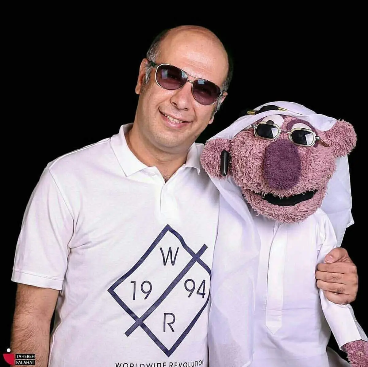 محمد بحرانی با عروسکش