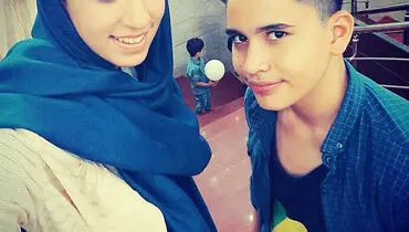 سلفی کیمیا علیزاده در کنار برادرش