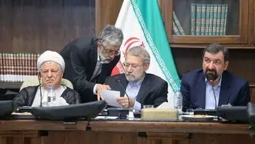 تصویری از یک روز کاری حدادعادل