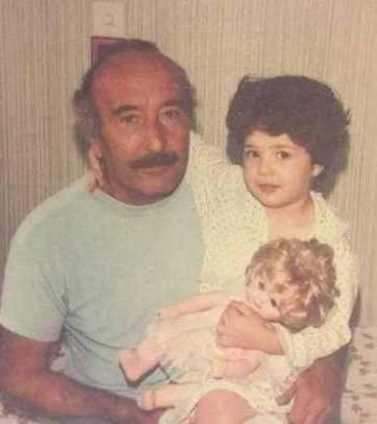 مهراوه شریفی‌نیا عزادار شد
