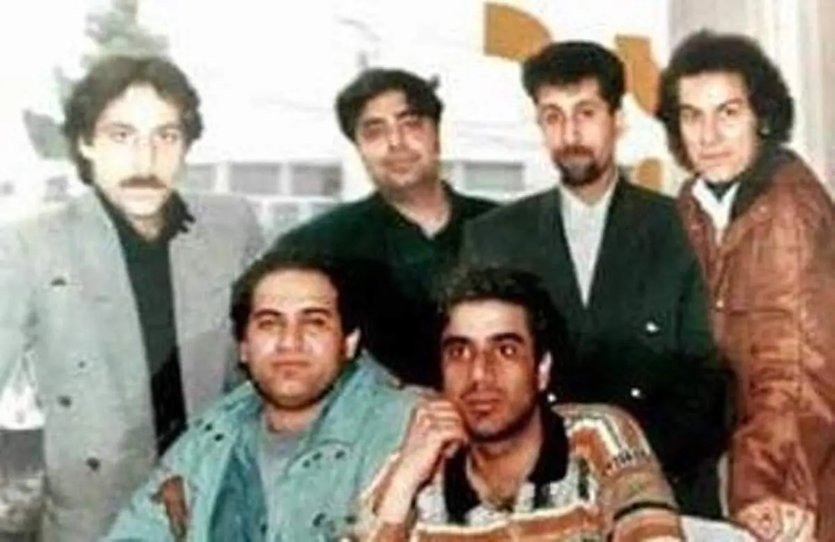 چه کسانی را در این عکس می‌شناسید؟