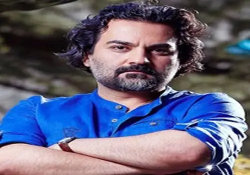 عکسی که یغما گلرویی از دوران کودکی‌اش منتشر کرد