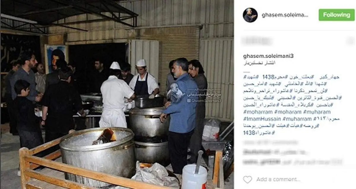 سردار سلیمانی سر دیگ نذری+عکس