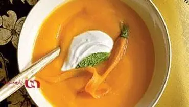 با سوپ هویج، رنگ پاییز را سر سفره بیاورید