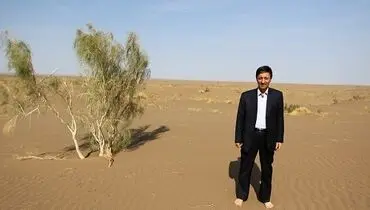 مدیر پابرهنه کمیته امداد!+عکس