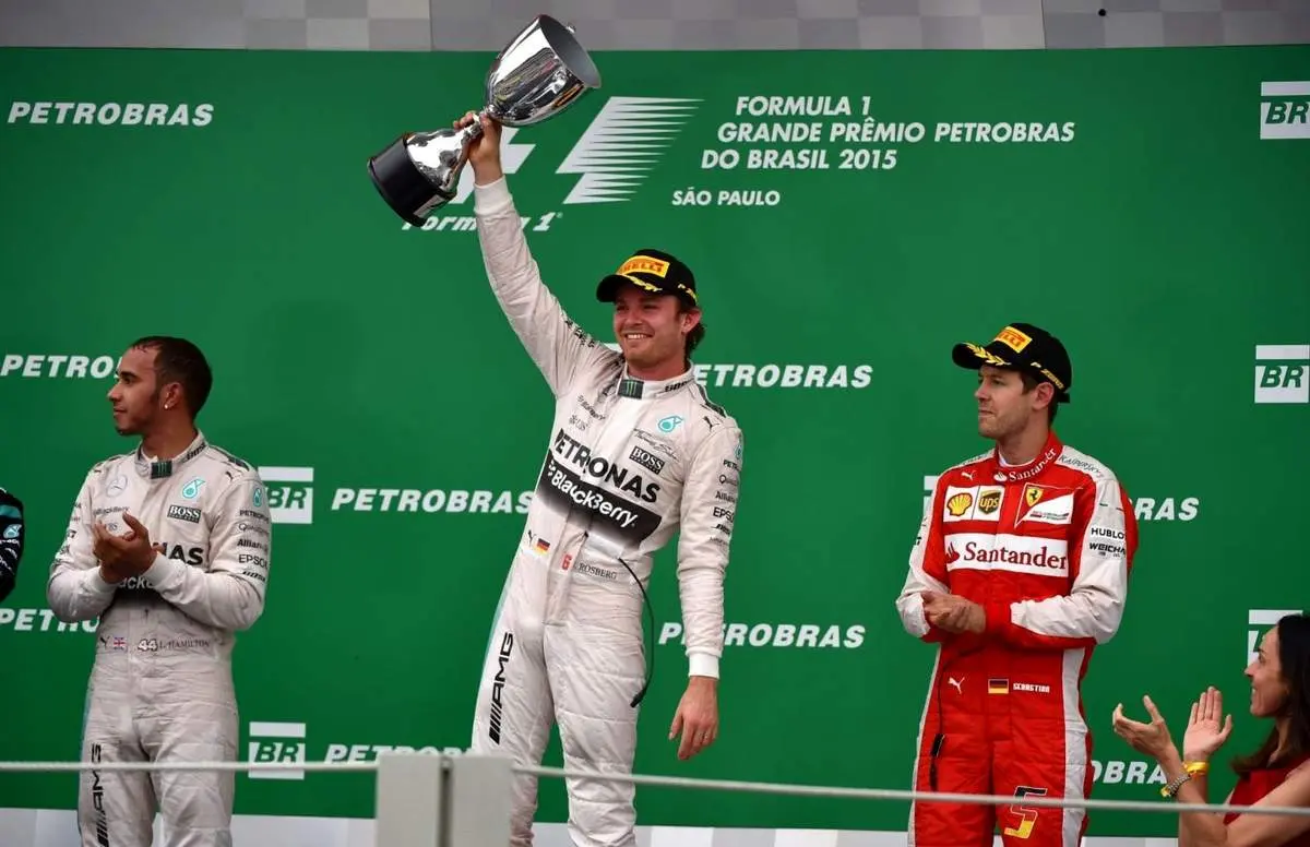 رقابت سخت همیلتون و رزبرگ برای قهرمانی