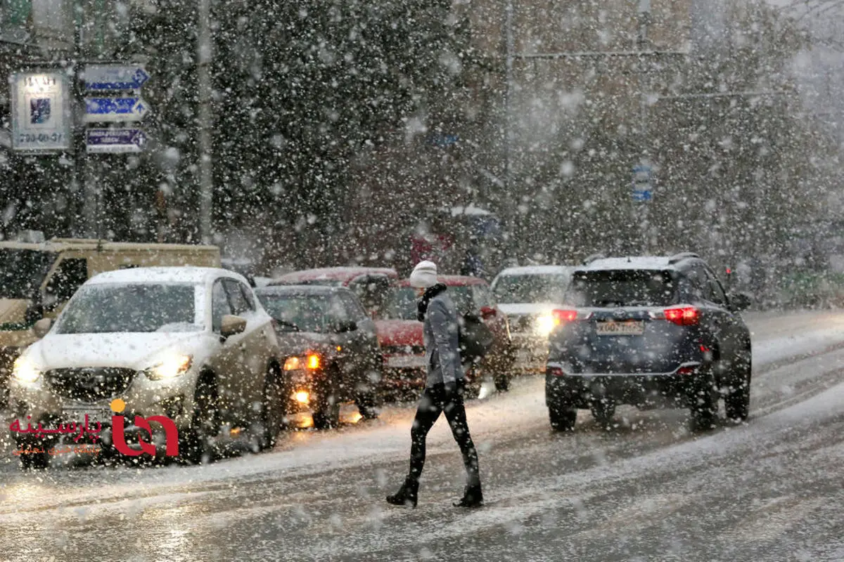 آغاز برف سنگین در روسیه+عکس