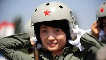 اولین خلبان زن جنگنده چینی جان خود را از دست داد