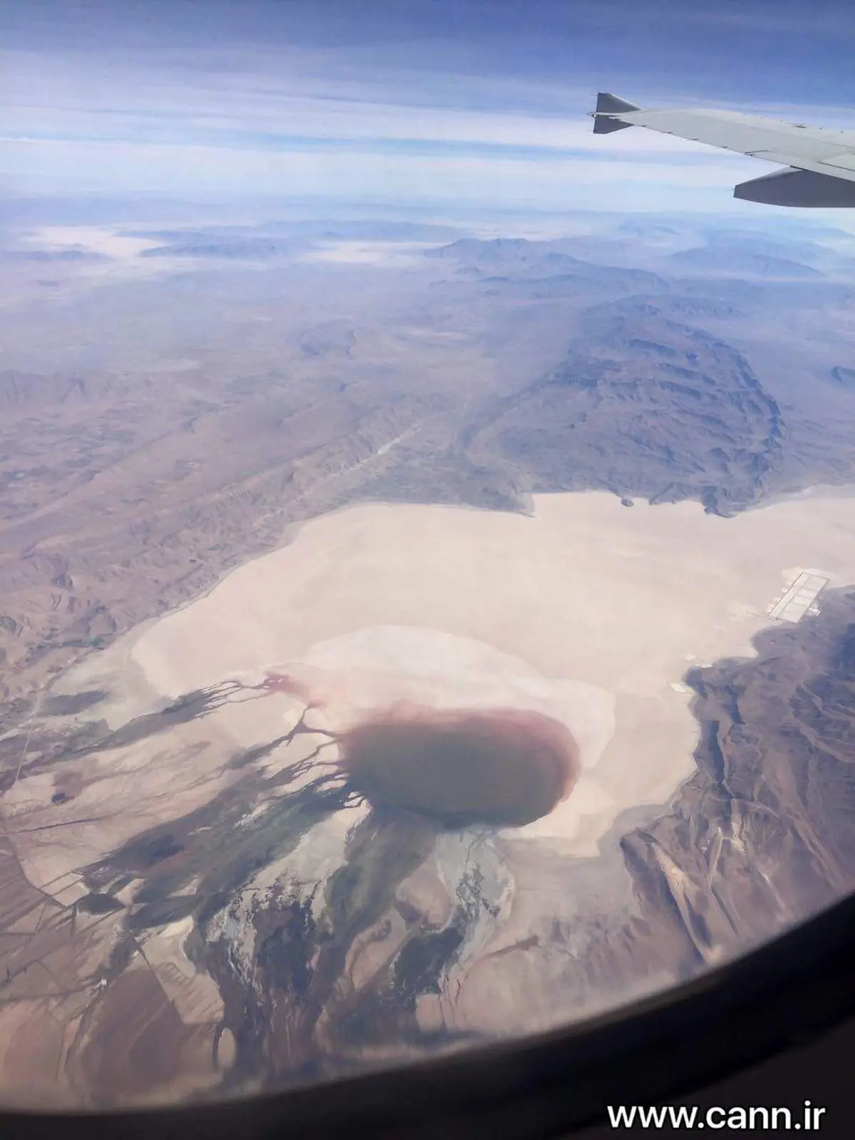 تصویر هوایی درياچه مهارلو شيراز