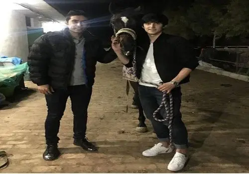 ماشین لوکس سردار آزمون توقیف شد+ عکس