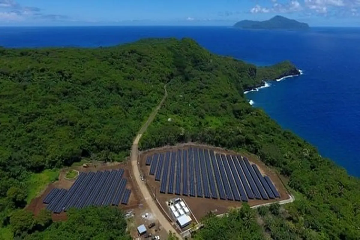 تامین انرژی مورد نیاز کل یک جزیره با خورشید