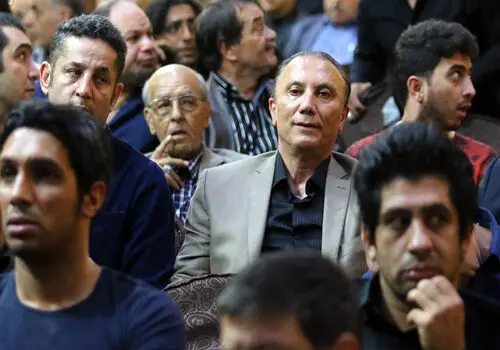 درخشان: حضور نیازمند در پرسپولیس را به فال نیک می گیرم / الان وقت کنار گذاشتن درویش نیست 