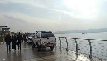 سقوط بالگرد در درياچه چيتگر +تصاویر