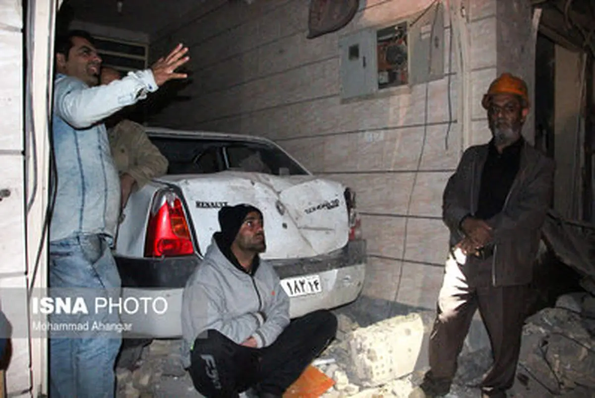 تصاویر حادثه انفجار در خیابان گندمی اهواز