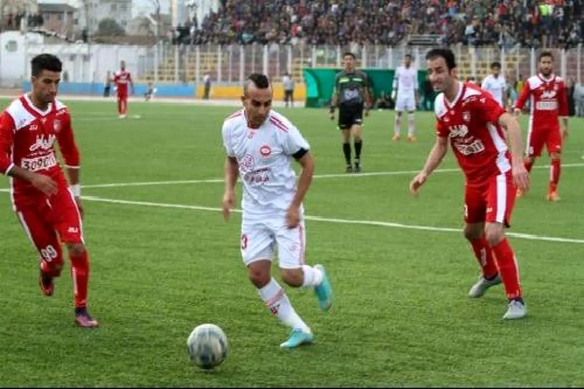 عکسی از مدل موی عجیب حسین کعبی