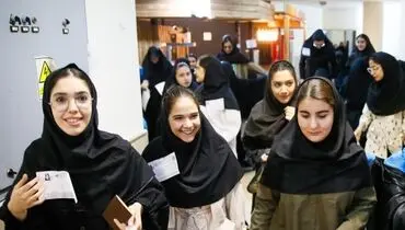 والدین رتبه‌های برتر کنکور چه شغلی دارند؟