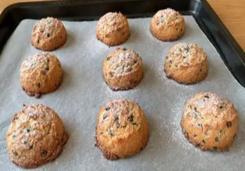 شیرینی خرمایی سالم و خوشمزه بدون نیاز به فر و همزن+ فیلم/ اموزش شیرینی خرمایی بدون نیاز به پخت