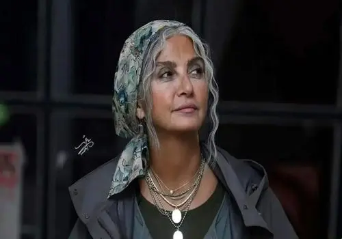 عکس‌های پاییزی رویا جاویدنیا در پارک جلب توجه کرد