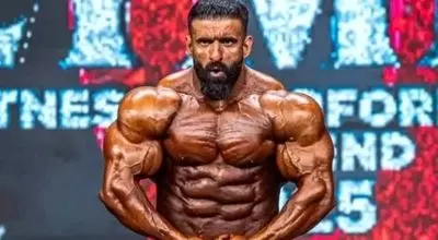 استوری احسان علیخانی برای هادی چوپان/ تو افتخار ایرانی